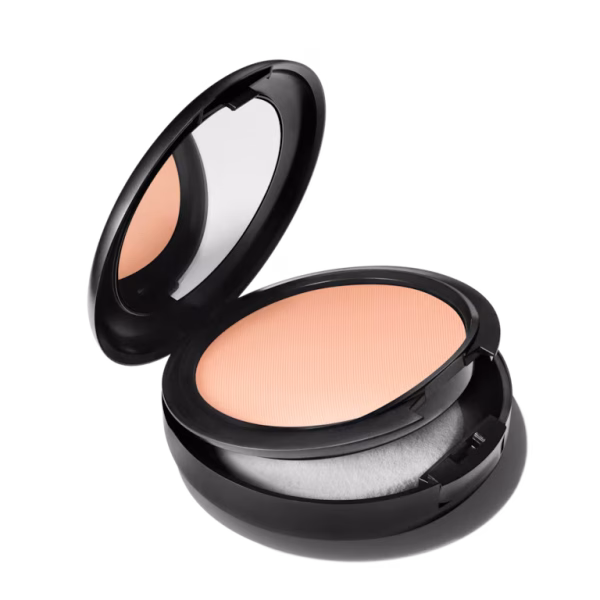 STUDIO FIX POWDER PLUS FOUNDATION